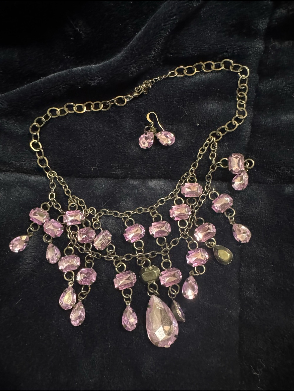 Elegant Purple Statement Necklace